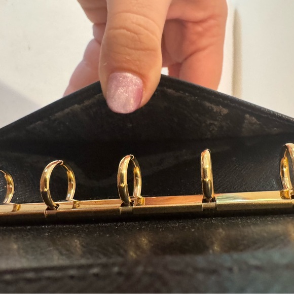 Louis Vuitton Vibrant Blue Epi Agenda - Picture 10 of 11